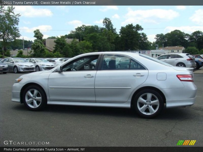 Classic Silver Metallic / Dark Charcoal 2011 Toyota Camry SE