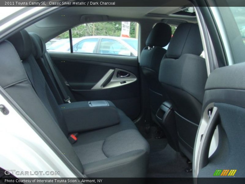 Classic Silver Metallic / Dark Charcoal 2011 Toyota Camry SE