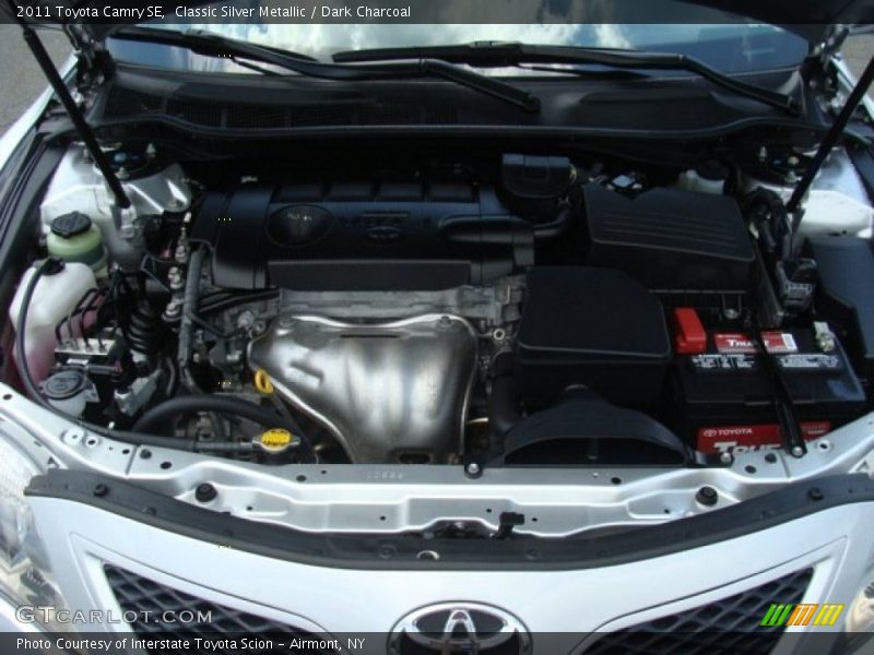 Classic Silver Metallic / Dark Charcoal 2011 Toyota Camry SE