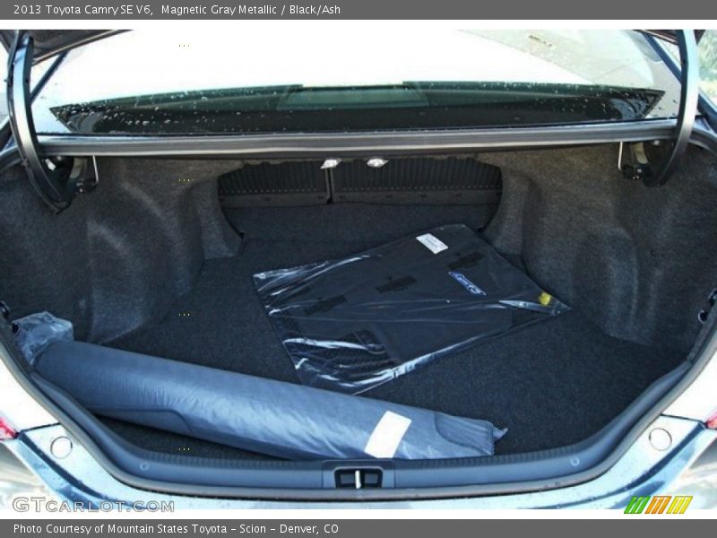 Magnetic Gray Metallic / Black/Ash 2013 Toyota Camry SE V6