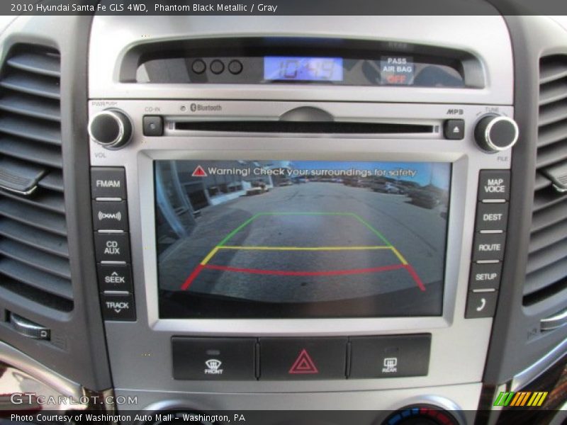 Phantom Black Metallic / Gray 2010 Hyundai Santa Fe GLS 4WD