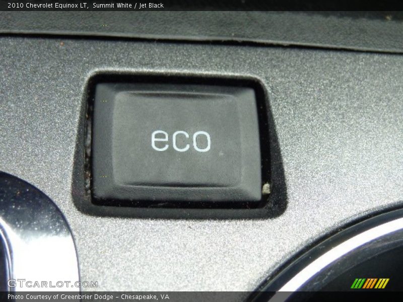 Summit White / Jet Black 2010 Chevrolet Equinox LT