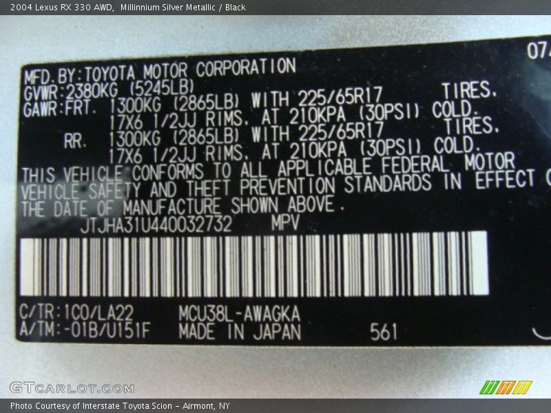 Millinnium Silver Metallic / Black 2004 Lexus RX 330 AWD