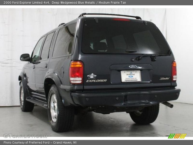 Deep Wedgewood Blue Metallic / Medium Prairie Tan 2000 Ford Explorer Limited 4x4
