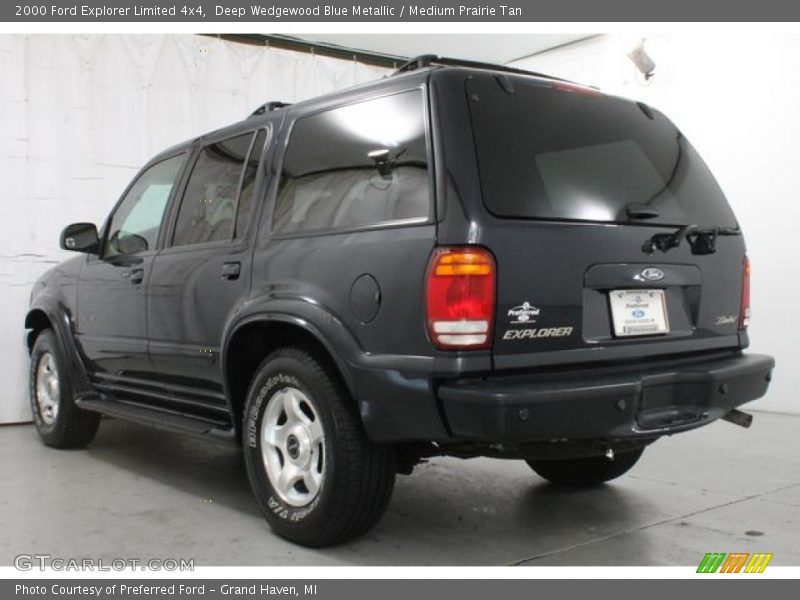 Deep Wedgewood Blue Metallic / Medium Prairie Tan 2000 Ford Explorer Limited 4x4