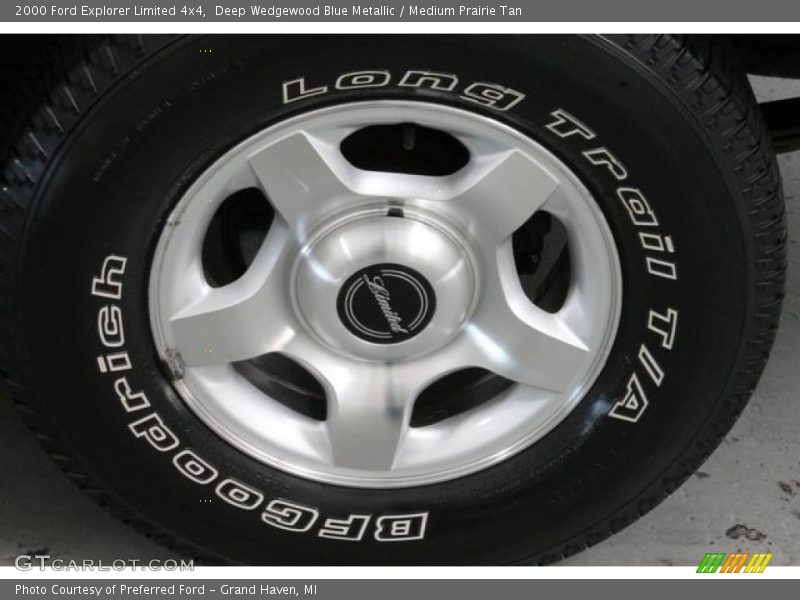  2000 Explorer Limited 4x4 Wheel