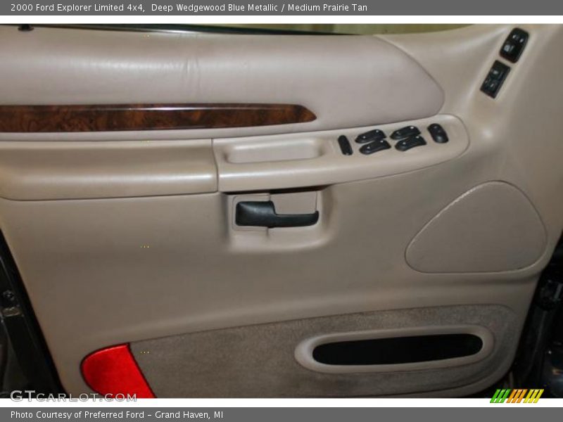 Deep Wedgewood Blue Metallic / Medium Prairie Tan 2000 Ford Explorer Limited 4x4