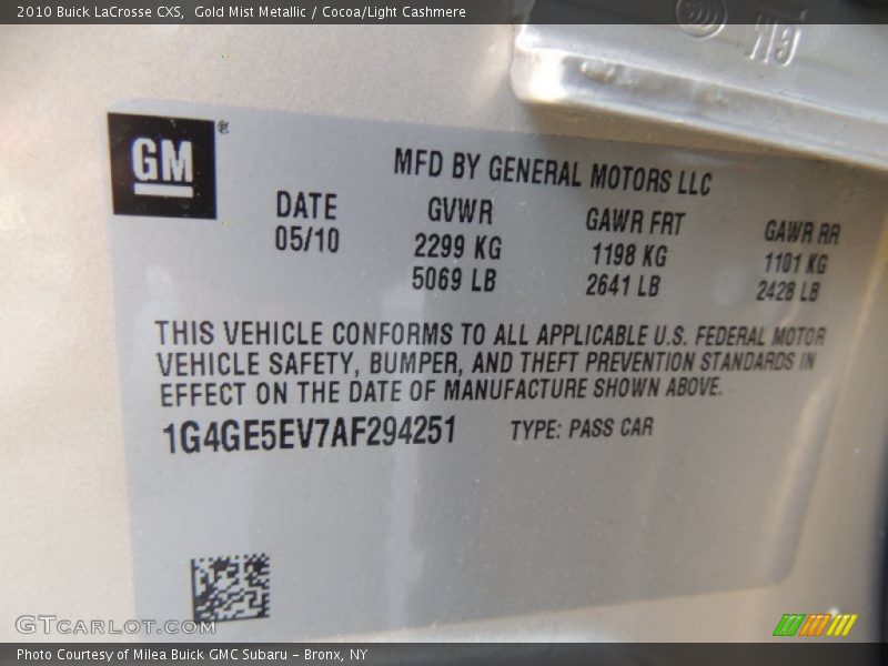 Gold Mist Metallic / Cocoa/Light Cashmere 2010 Buick LaCrosse CXS