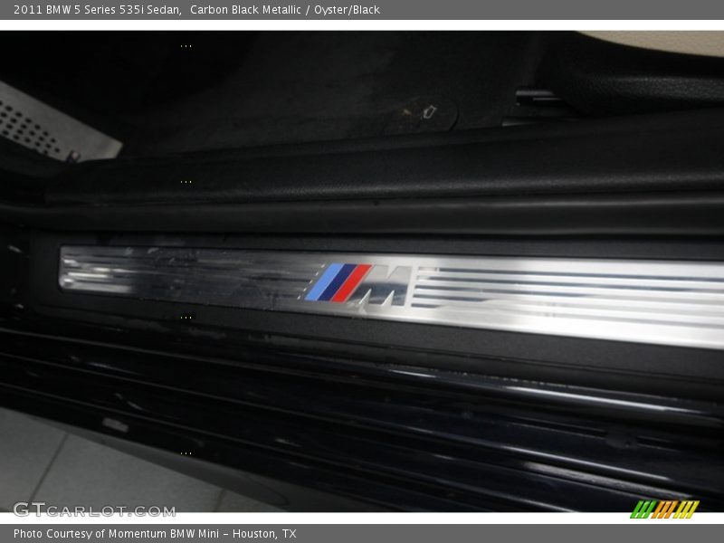 Carbon Black Metallic / Oyster/Black 2011 BMW 5 Series 535i Sedan
