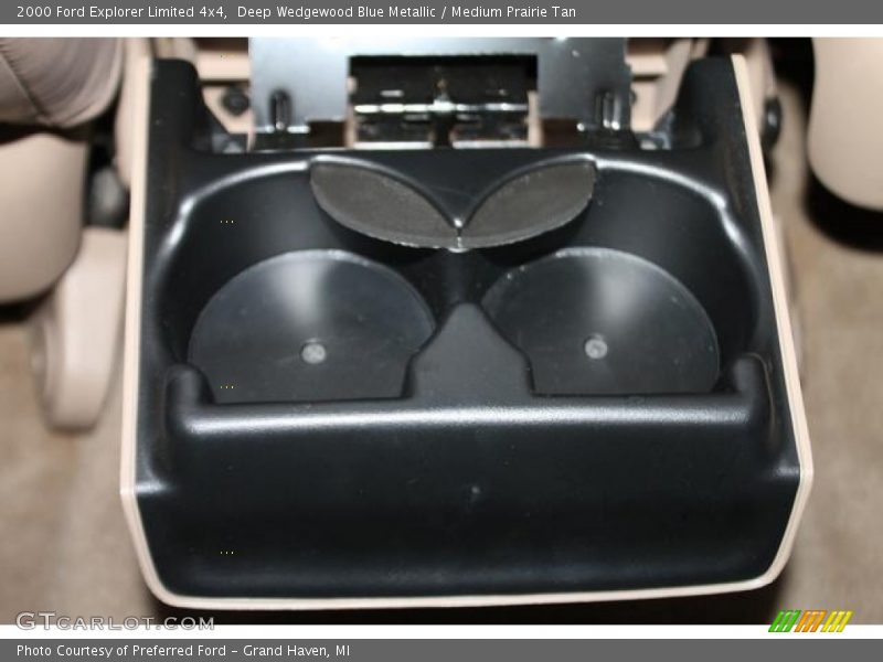 Deep Wedgewood Blue Metallic / Medium Prairie Tan 2000 Ford Explorer Limited 4x4