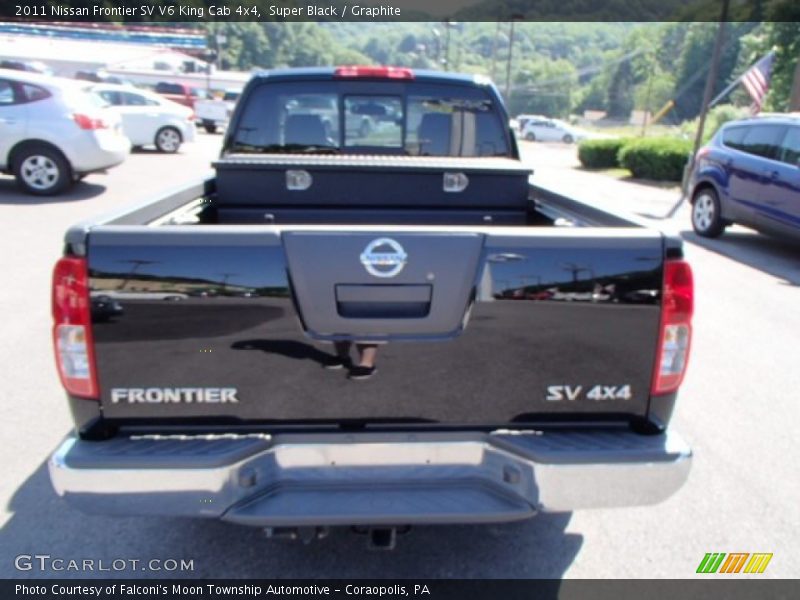 Super Black / Graphite 2011 Nissan Frontier SV V6 King Cab 4x4