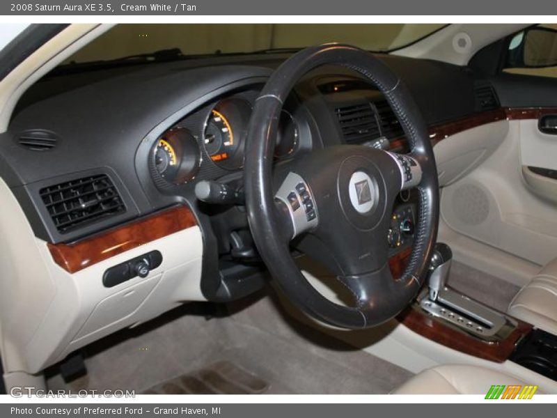 Cream White / Tan 2008 Saturn Aura XE 3.5