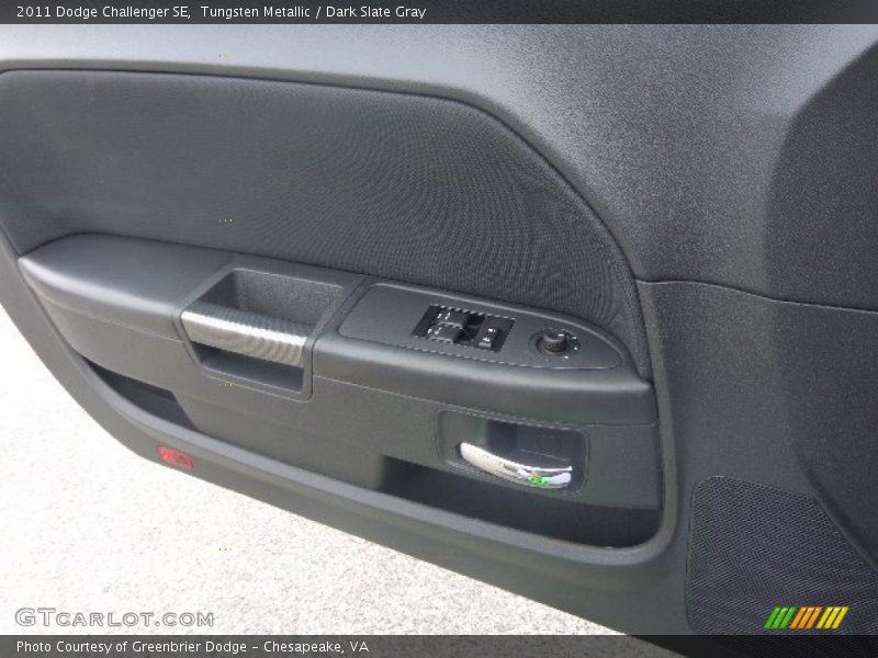 Tungsten Metallic / Dark Slate Gray 2011 Dodge Challenger SE