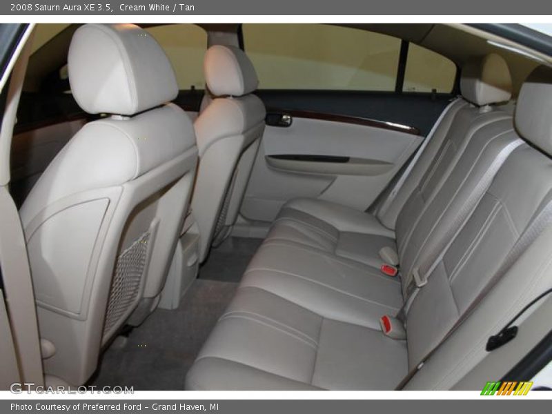 Cream White / Tan 2008 Saturn Aura XE 3.5