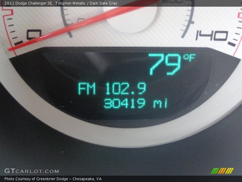 Tungsten Metallic / Dark Slate Gray 2011 Dodge Challenger SE
