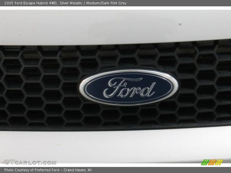 Silver Metallic / Medium/Dark Flint Grey 2005 Ford Escape Hybrid 4WD