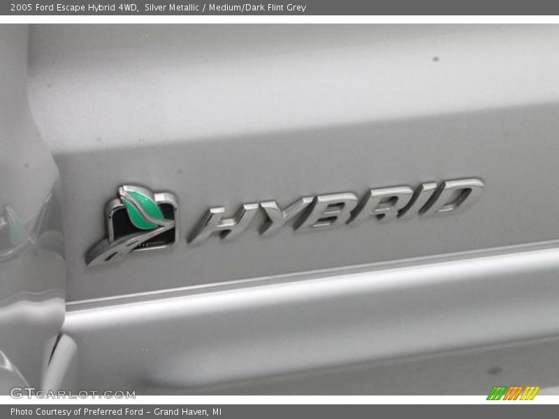 Silver Metallic / Medium/Dark Flint Grey 2005 Ford Escape Hybrid 4WD