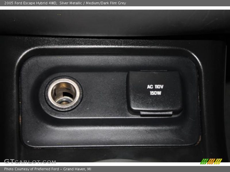 Silver Metallic / Medium/Dark Flint Grey 2005 Ford Escape Hybrid 4WD