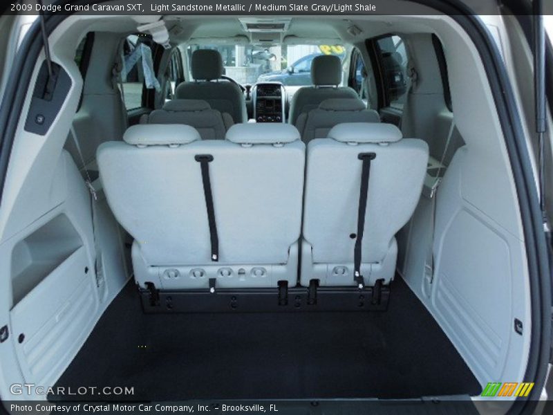 Light Sandstone Metallic / Medium Slate Gray/Light Shale 2009 Dodge Grand Caravan SXT