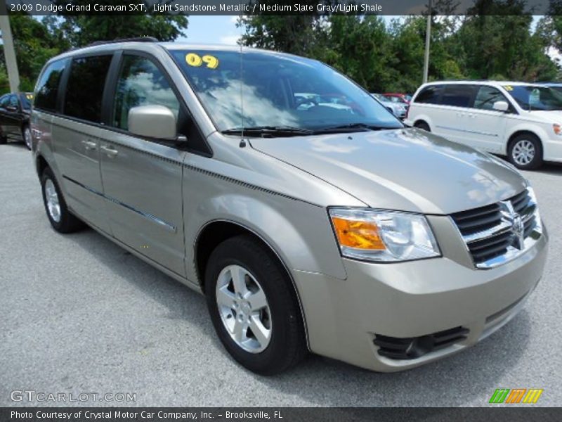 Light Sandstone Metallic / Medium Slate Gray/Light Shale 2009 Dodge Grand Caravan SXT