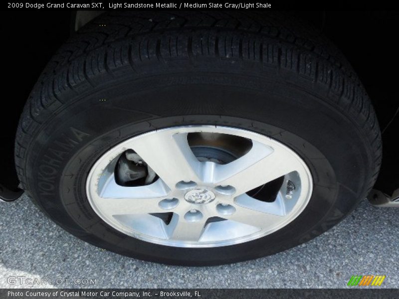 Light Sandstone Metallic / Medium Slate Gray/Light Shale 2009 Dodge Grand Caravan SXT