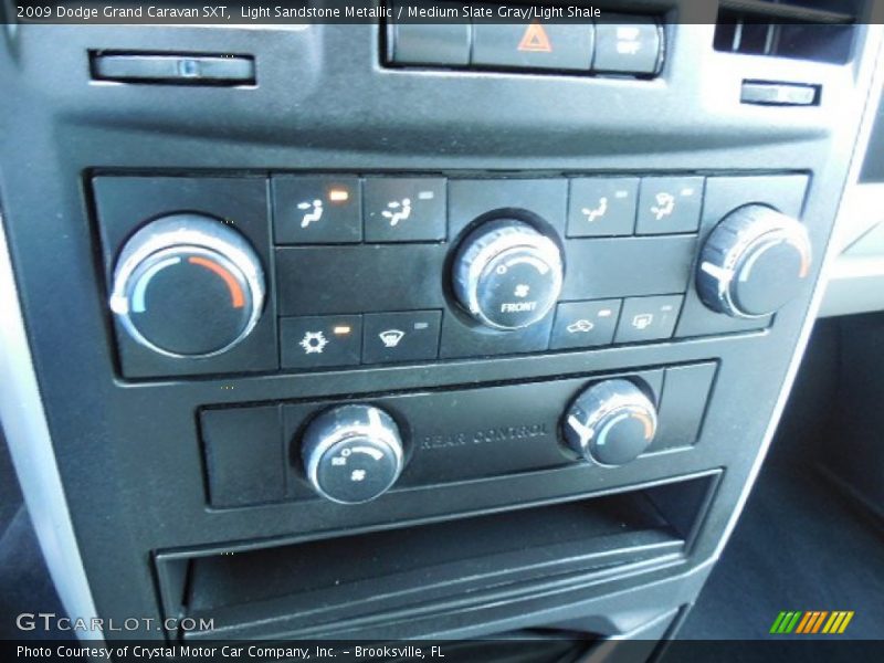 Light Sandstone Metallic / Medium Slate Gray/Light Shale 2009 Dodge Grand Caravan SXT