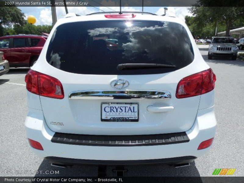 Arctic White / Gray 2007 Hyundai Santa Fe SE