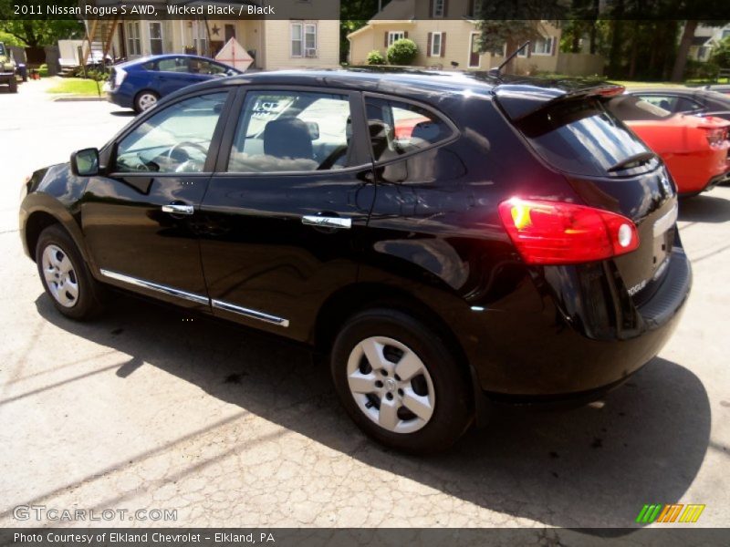 Wicked Black / Black 2011 Nissan Rogue S AWD