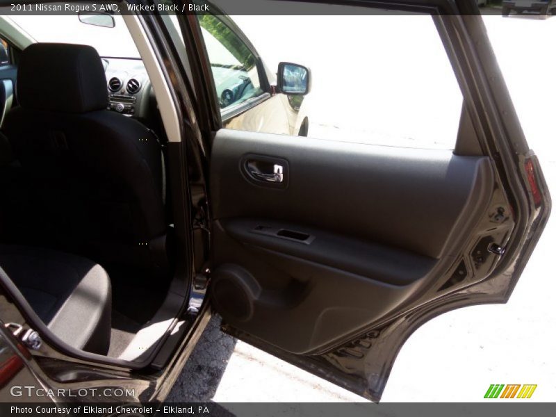 Wicked Black / Black 2011 Nissan Rogue S AWD