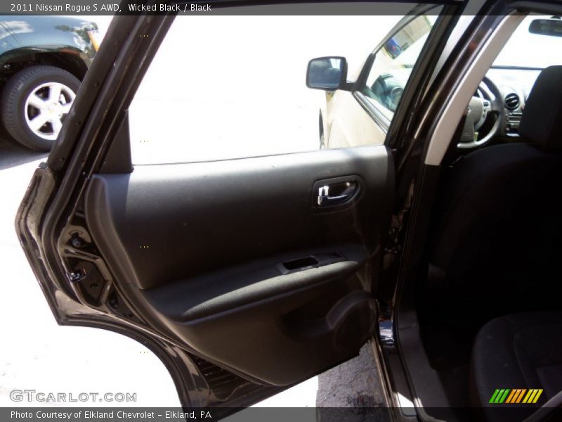 Wicked Black / Black 2011 Nissan Rogue S AWD
