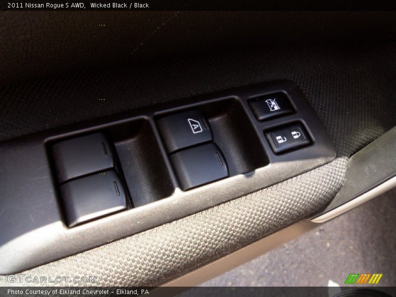 Wicked Black / Black 2011 Nissan Rogue S AWD