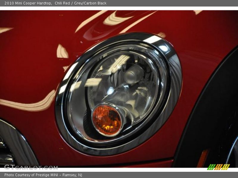 Chili Red / Grey/Carbon Black 2010 Mini Cooper Hardtop