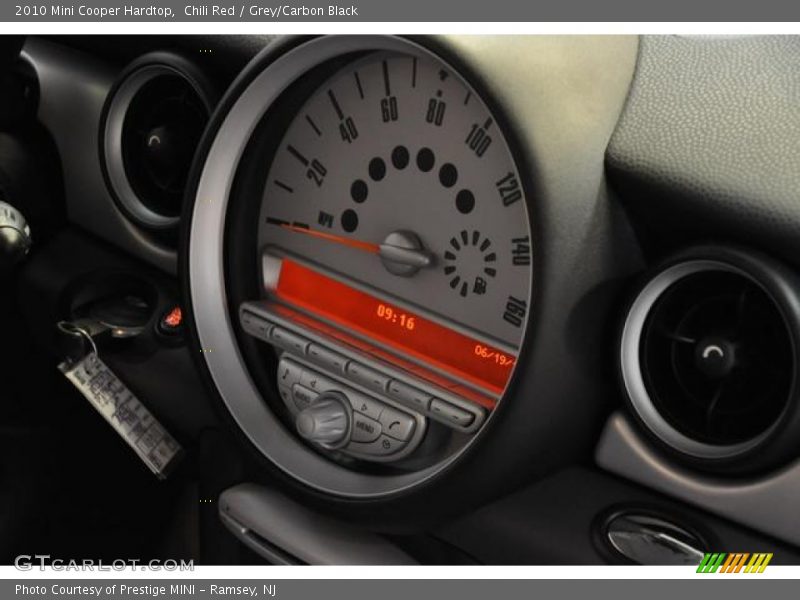 Chili Red / Grey/Carbon Black 2010 Mini Cooper Hardtop