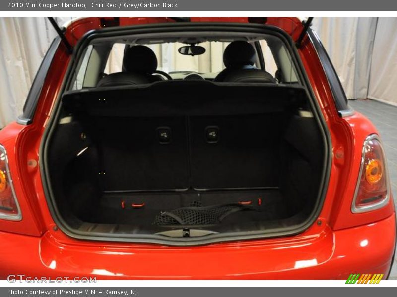 Chili Red / Grey/Carbon Black 2010 Mini Cooper Hardtop