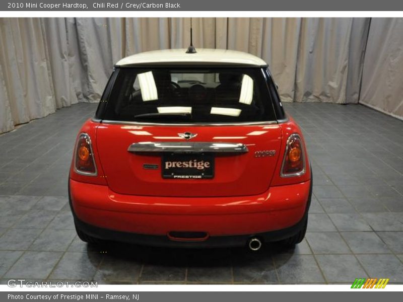 Chili Red / Grey/Carbon Black 2010 Mini Cooper Hardtop
