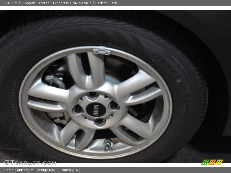 Highclass Gray Metallic / Carbon Black 2013 Mini Cooper Hardtop