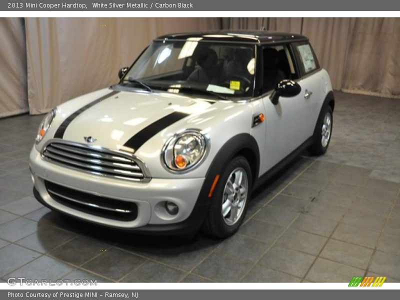 White Silver Metallic / Carbon Black 2013 Mini Cooper Hardtop