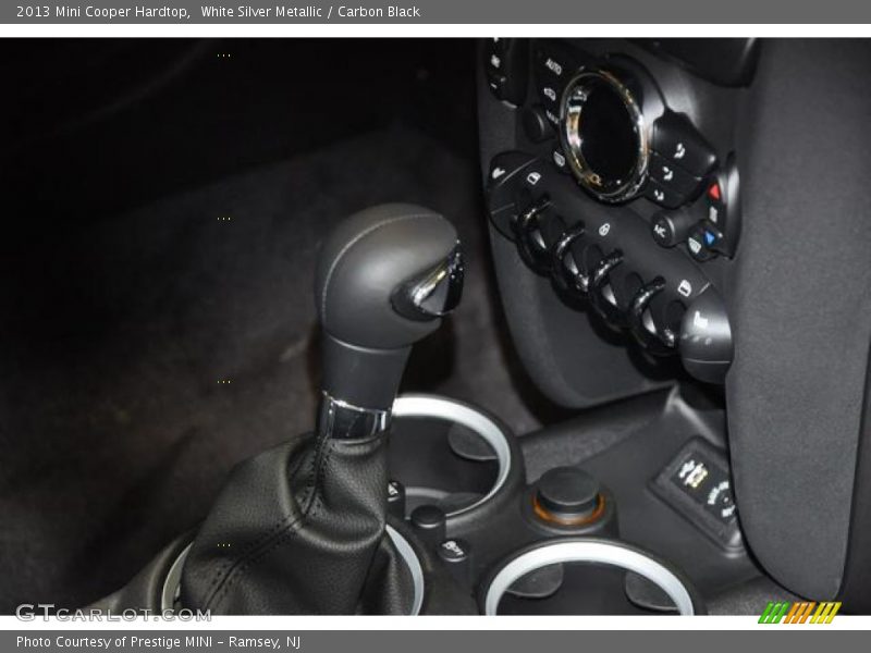 White Silver Metallic / Carbon Black 2013 Mini Cooper Hardtop