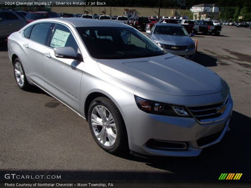 Front 3/4 View of 2014 Impala LT