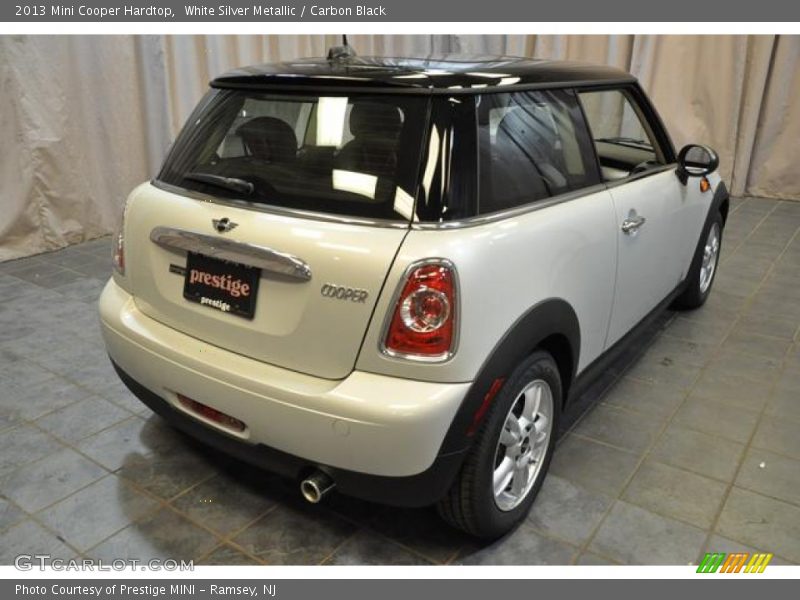 White Silver Metallic / Carbon Black 2013 Mini Cooper Hardtop