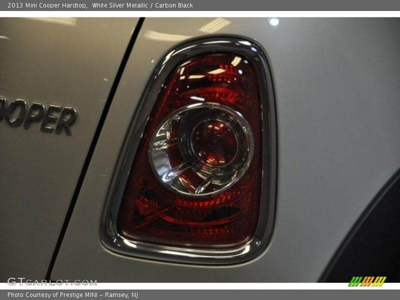 White Silver Metallic / Carbon Black 2013 Mini Cooper Hardtop