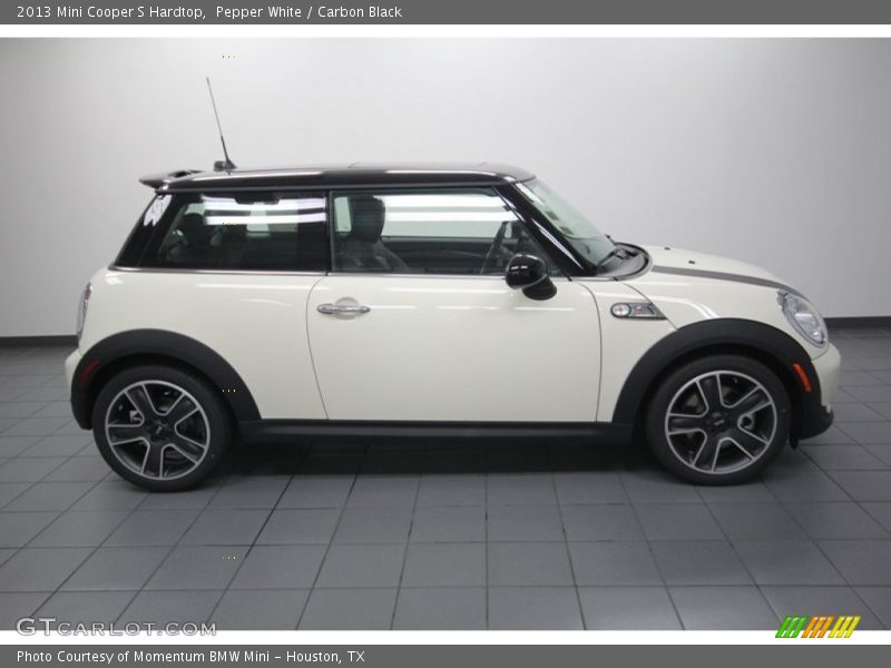 Pepper White / Carbon Black 2013 Mini Cooper S Hardtop