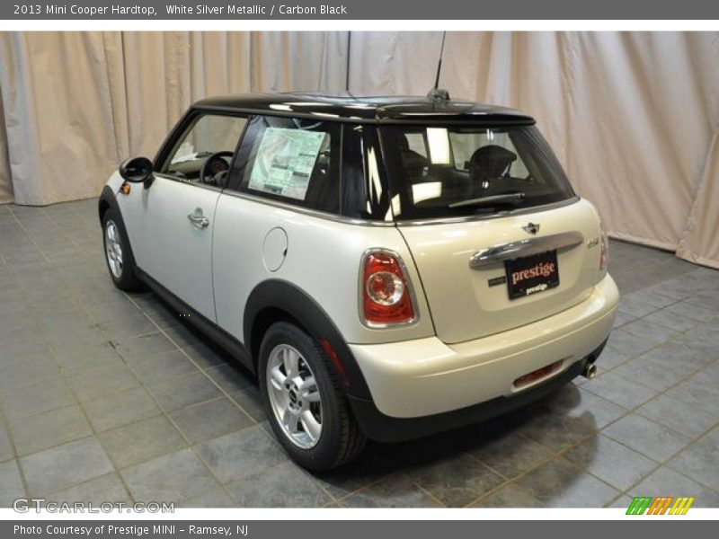 White Silver Metallic / Carbon Black 2013 Mini Cooper Hardtop