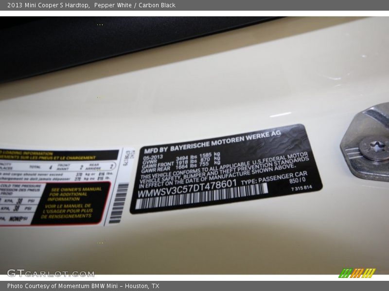 Pepper White / Carbon Black 2013 Mini Cooper S Hardtop