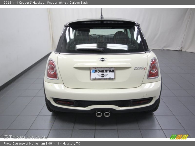Pepper White / Carbon Black 2013 Mini Cooper S Hardtop