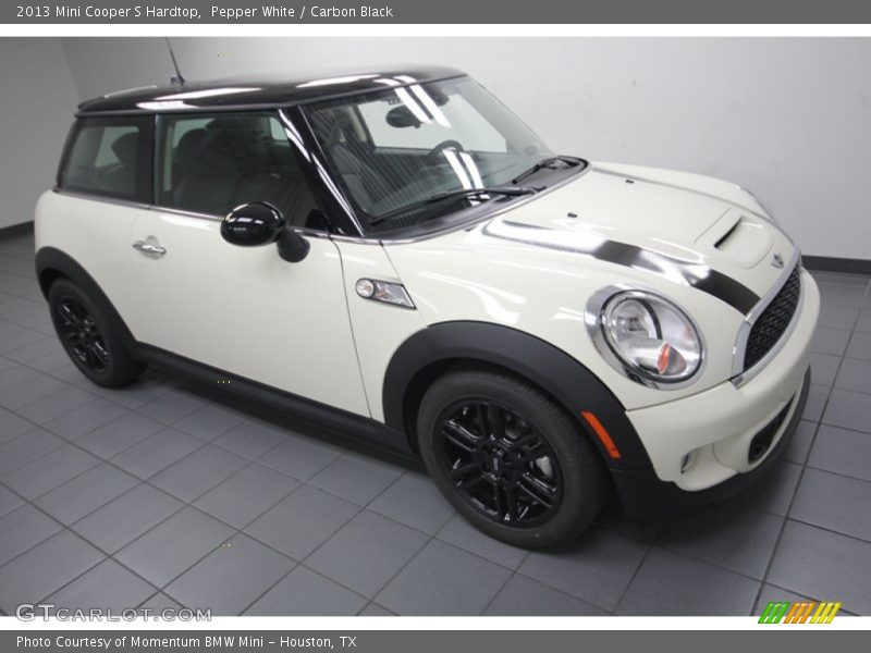 Pepper White / Carbon Black 2013 Mini Cooper S Hardtop