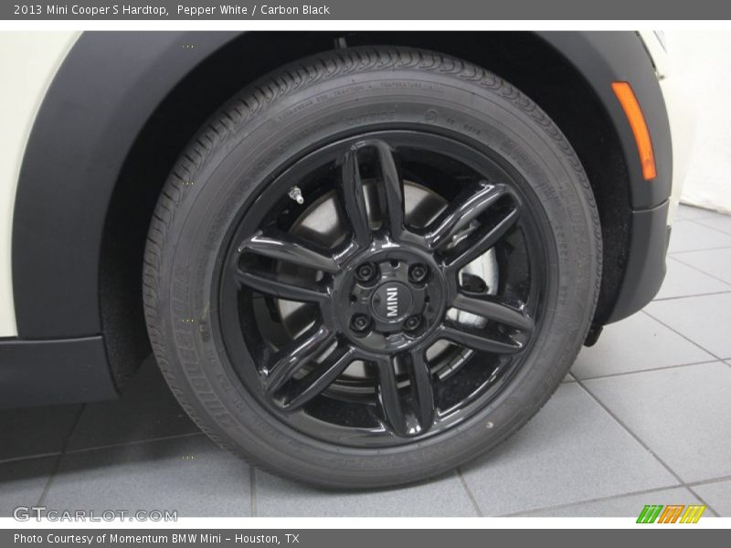 Pepper White / Carbon Black 2013 Mini Cooper S Hardtop
