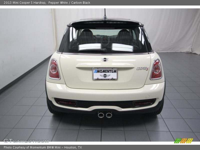 Pepper White / Carbon Black 2013 Mini Cooper S Hardtop