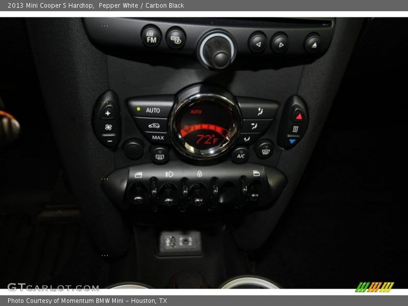 Pepper White / Carbon Black 2013 Mini Cooper S Hardtop