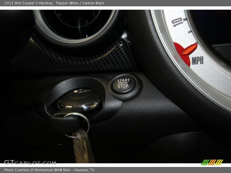 Pepper White / Carbon Black 2013 Mini Cooper S Hardtop